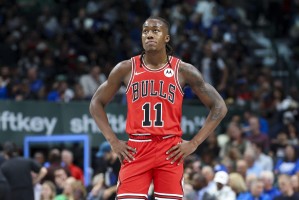 九游体育-火箭4大交易目标出炉！芬尼史密斯+次轮成筹码 一人比老六更适配