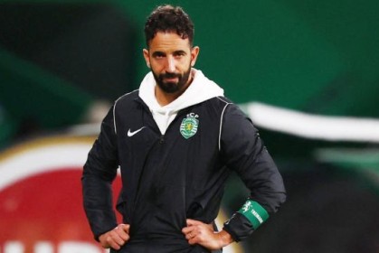 曼联去滕入林=炒250人+砍弗爵养老金的3000万白省