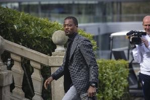 埃弗拉：现在的曼联前一天能让你满怀憧憬，第二天就可能让你心碎